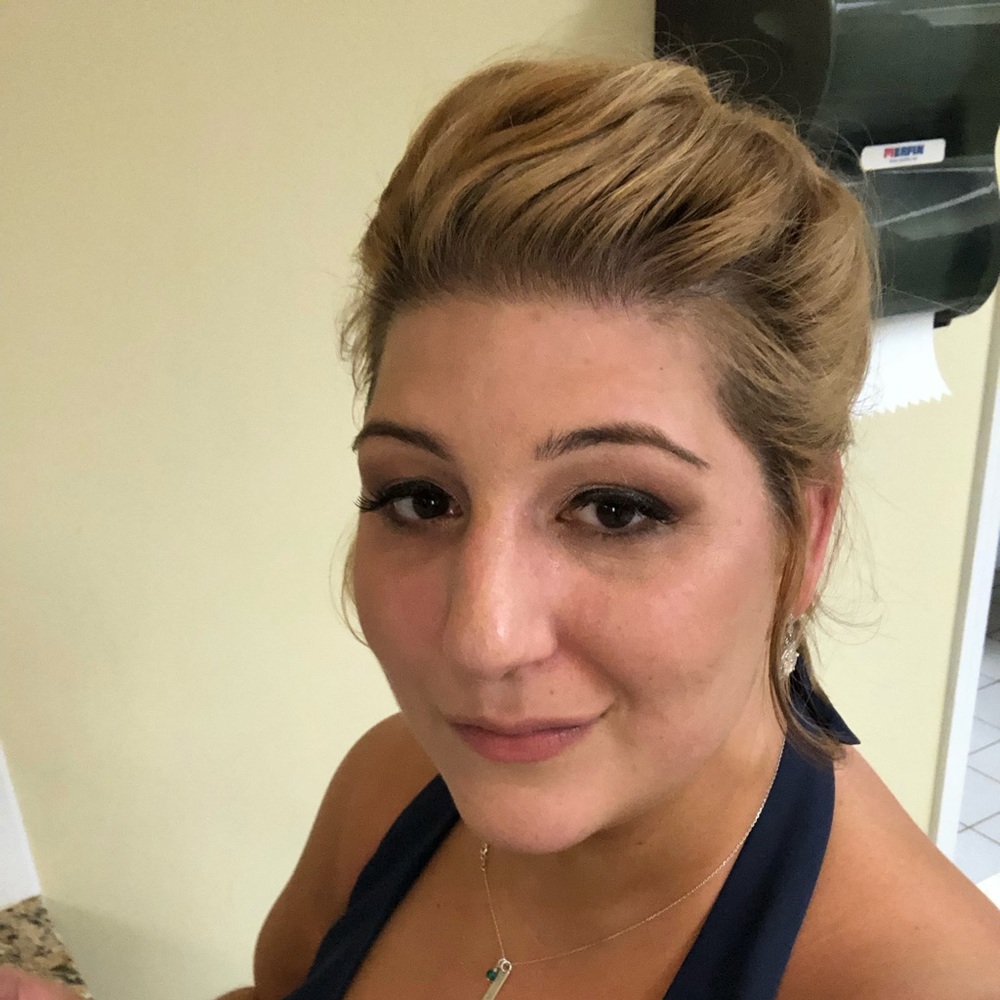 Meet your Posher, Ali